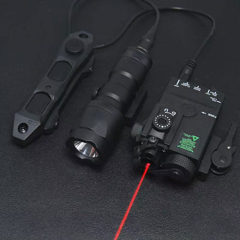 MINI-A2 PEQ15 Latarka taktyczna laserowa i IR